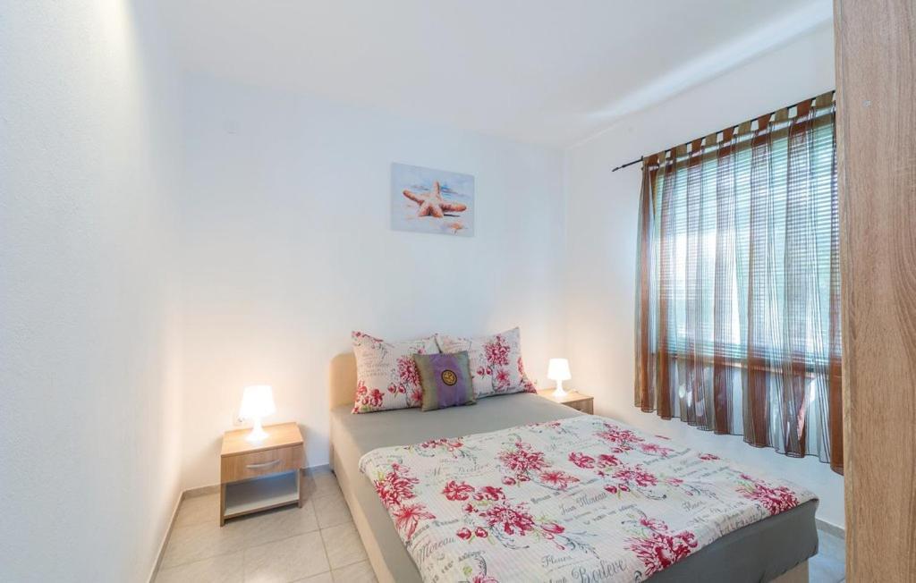 Holiday Home Lucija Sveti Filip i Jakov Εξωτερικό φωτογραφία