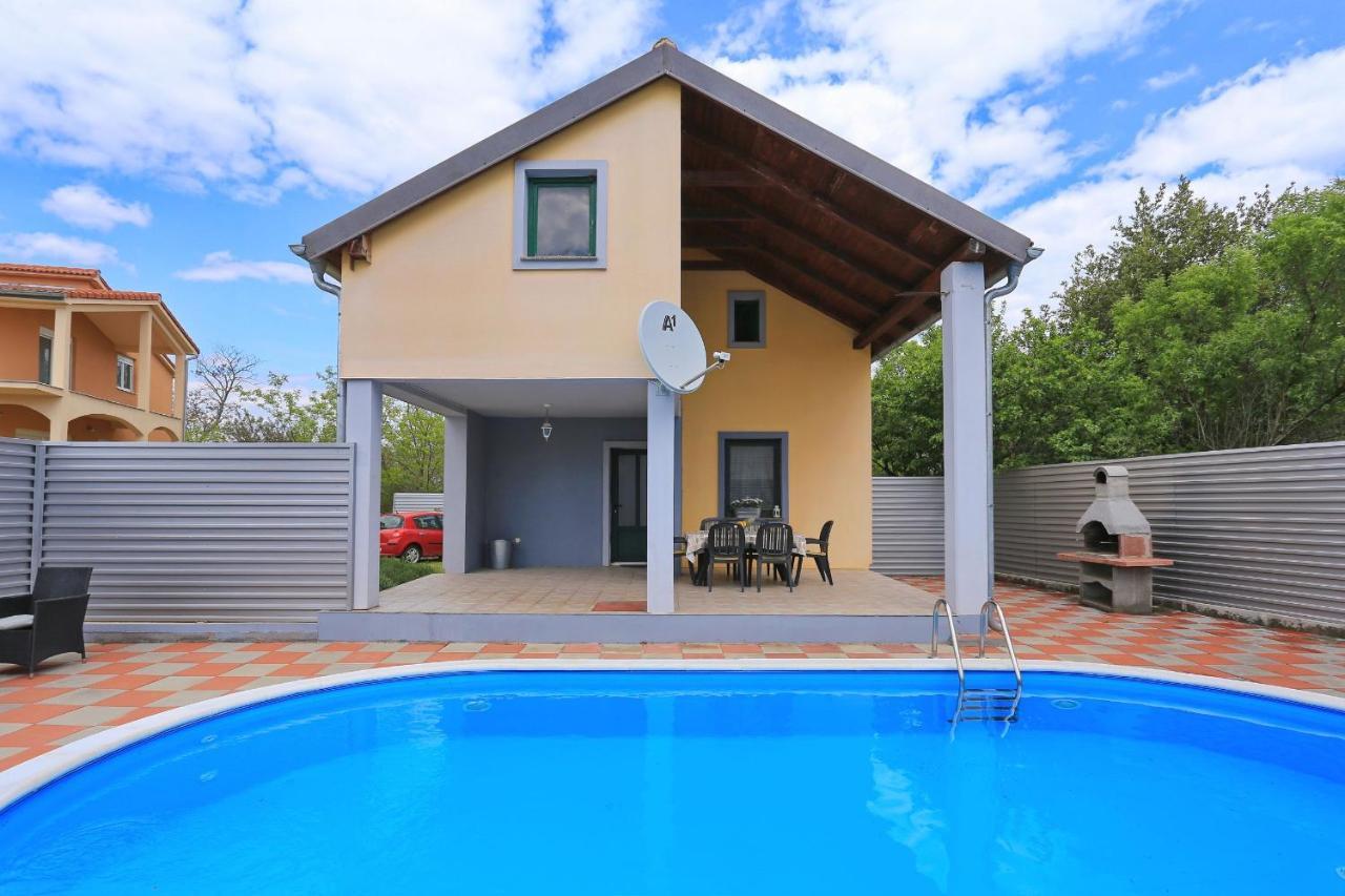 Holiday Home Lucija Sveti Filip i Jakov Εξωτερικό φωτογραφία