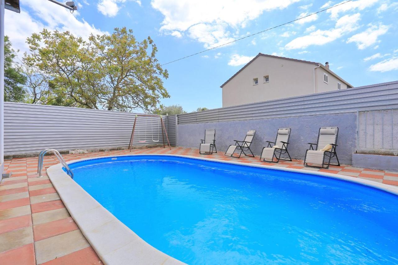 Holiday Home Lucija Sveti Filip i Jakov Εξωτερικό φωτογραφία