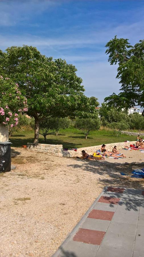 Holiday Home Lucija Sveti Filip i Jakov Εξωτερικό φωτογραφία